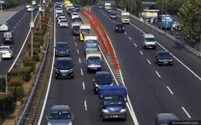 Arus Contraflow Mudik Lebaran 2025 Dikawal Safety Car, Konsepnya Seperti Balapan Formula 1. (Foto MNC Media)