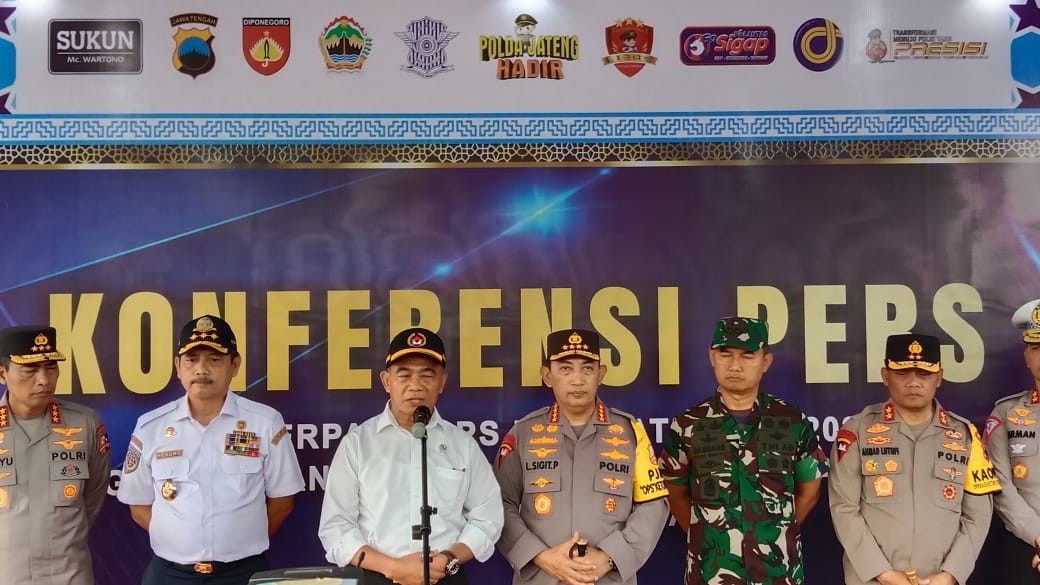 Minta Pemudik Tidak Salat di Rest Area, Menko PMK: Bisa di Jalan (FOTO: MNC Media)