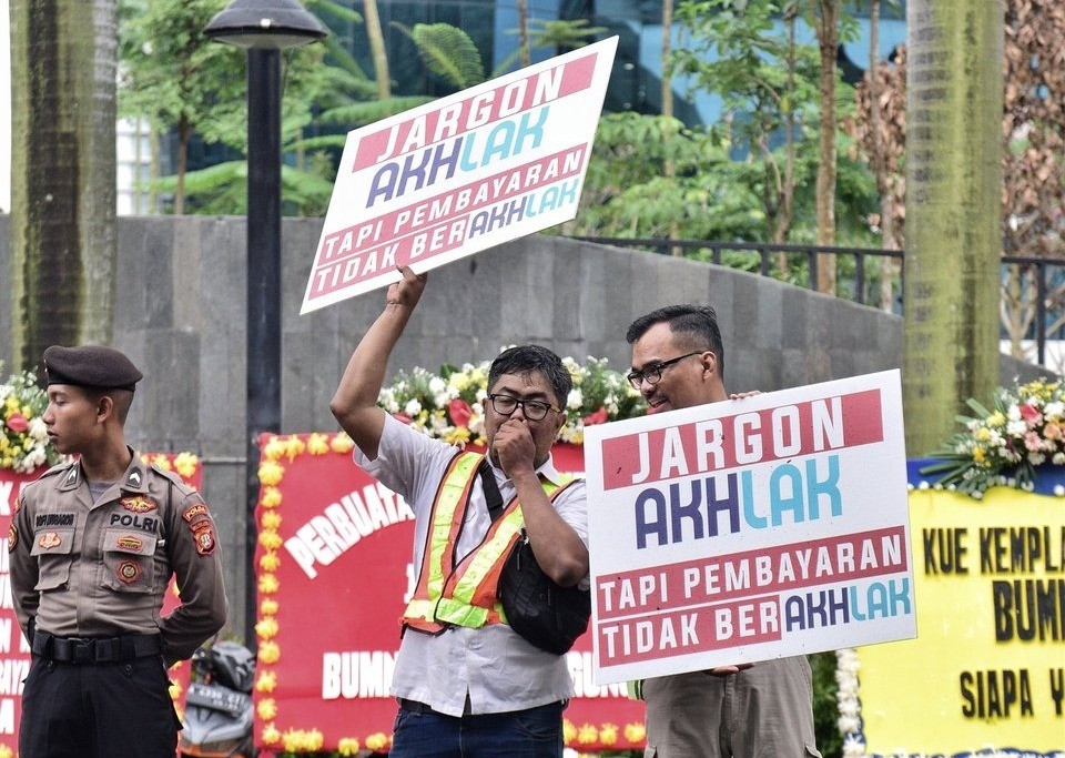 Profil Ronald Sinaga, Bos Kontraktor yang Tagih Utang Waskita Molor di Medsos. (Foto: Profil Ronald Sinaga)