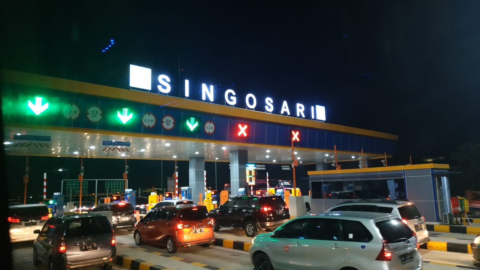 695 Ribu Kendaraan Tinggalkan Malang dan Surabaya Selama Arus Balik