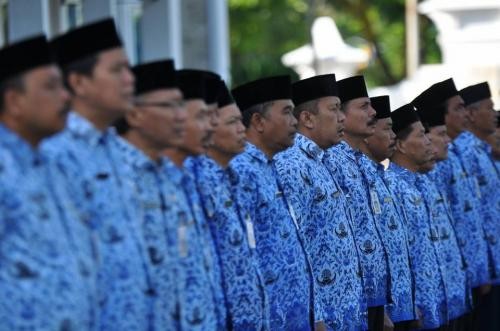 Presiden Jokowi tidak menyinggung perihal kenaikan gaji Pegawai Negeri Sipil atau PNS saat membacakan Nota Keuangan RAPBN 2025. (MNC Media)