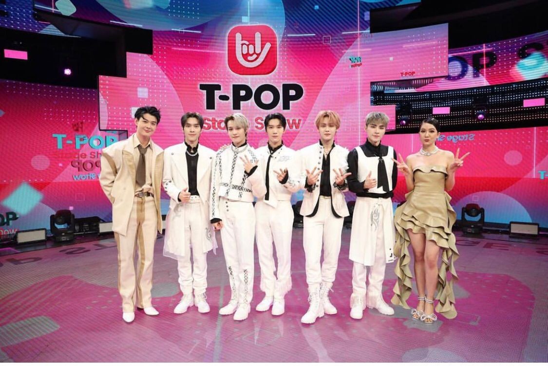 Tuai Profit, Pendapatan Youtube WayV Diestimasi Mencapai Rp7,6 Miliar. (Foto: Instagram/WayV)