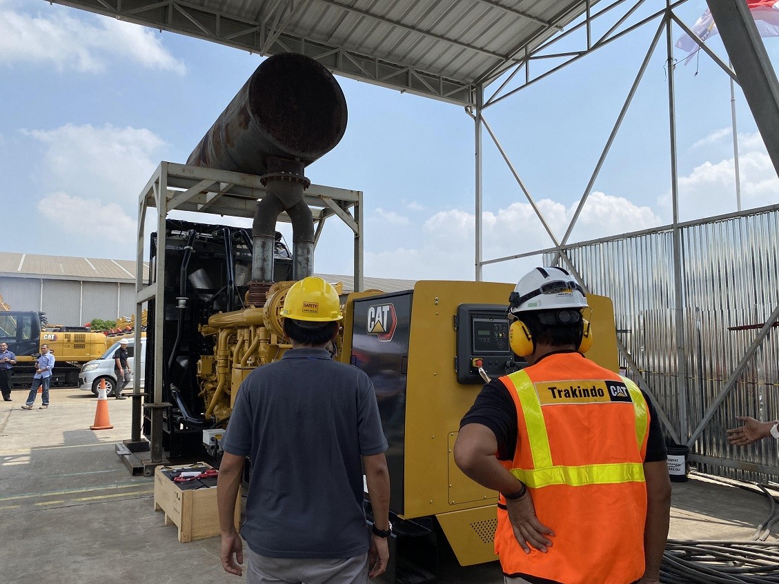 Trakindo Uji Performa Genset Diesel Berbahan Bakar Minyak Nabati HVO. (Foto Advenia/MPI)