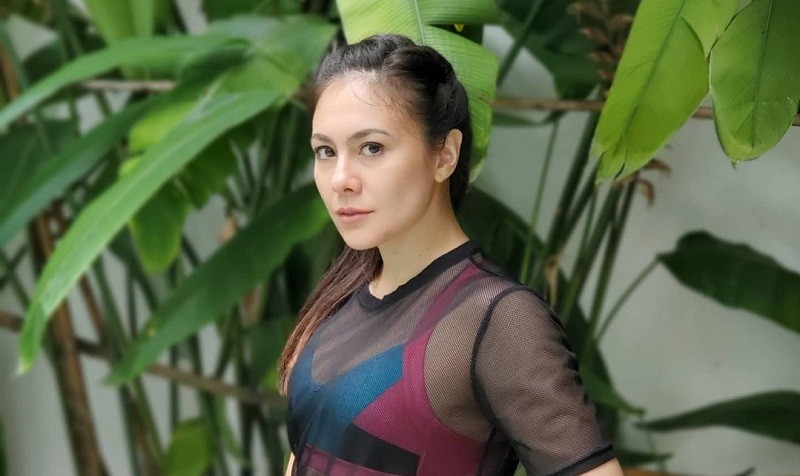 Emiten Wulan Guritno (LUCY) dan Selamat Sempurna (SMSM) Masuk Tanggal Ex Dividen (Foto: instagram Wulan Guritno)