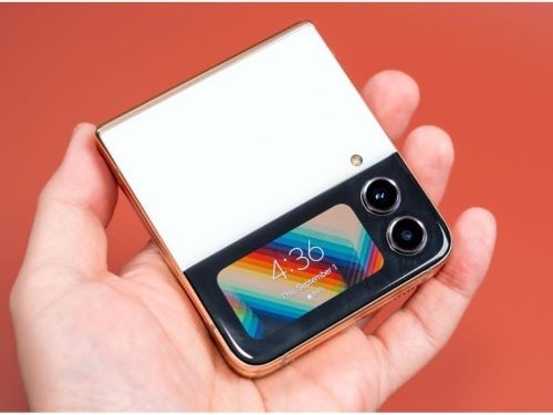 Jadwal Rilis Samsung Galaxy Z Flip 6 dan Galaxy Z Fold 6 Terungkap. Foto: MNC Media.