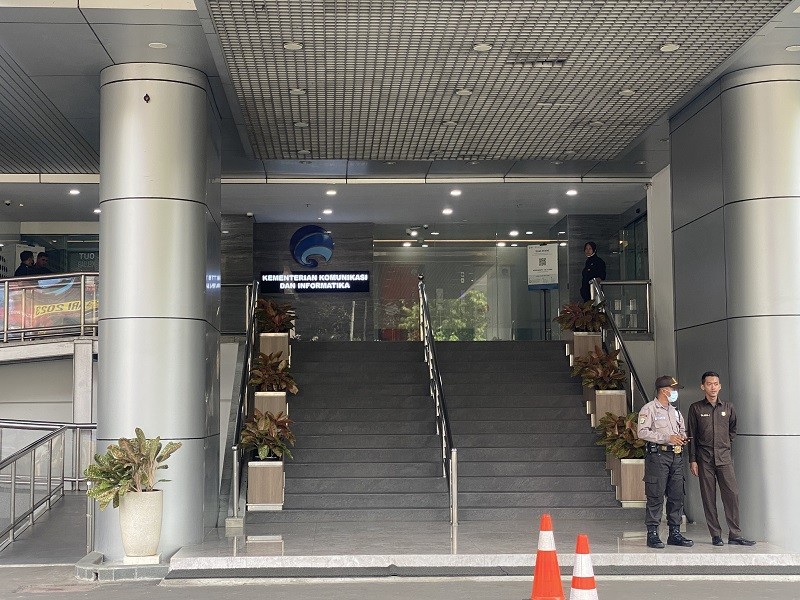 Johnny G Plate Tersangka Korupsi BTS BAKTI, Begini Suasana Kantor Kominfo. (Foto: Riyan/MNC Media)