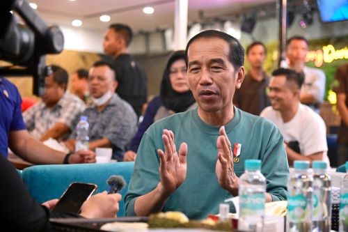 Sudah Janji, Jokowi Traktir Durian Medan Usai Timnas U-22 Indonesia Raih Emas. Foto: MNC Media.
