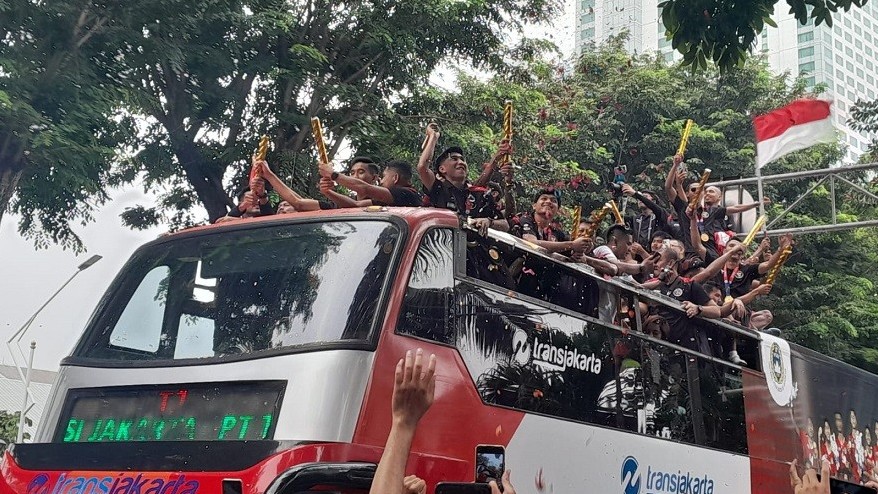 Arak-arakan Timnas Indonesia U-22 Berlangsung Meriah. (Foto Andri Bagus/MPI)