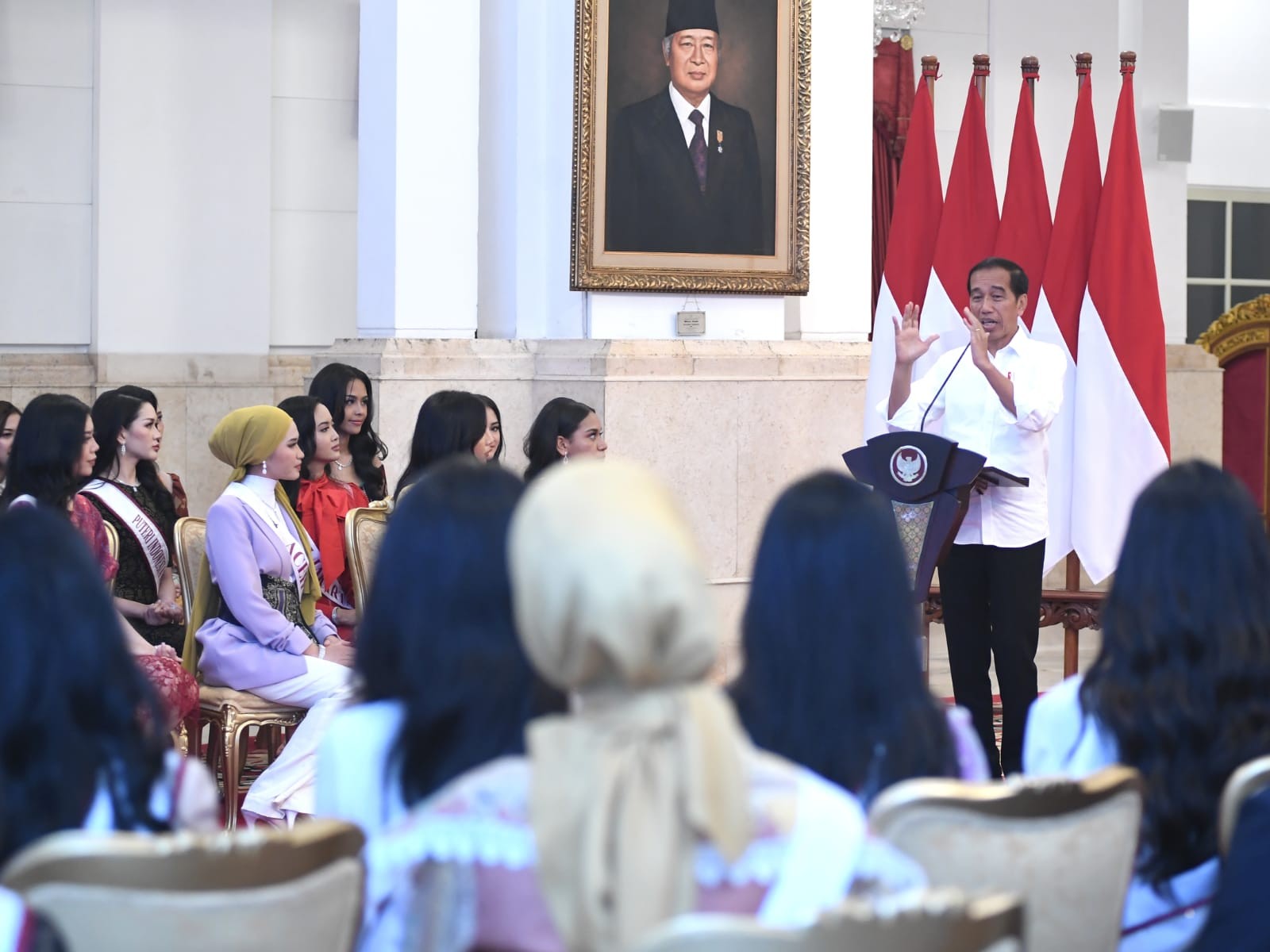 Bertemu Puteri Indonesia 2023, Jokowi Tekankan Bonus Demografi dan Promosi Pariwisata. (Foto: Biro Pers Setpres)