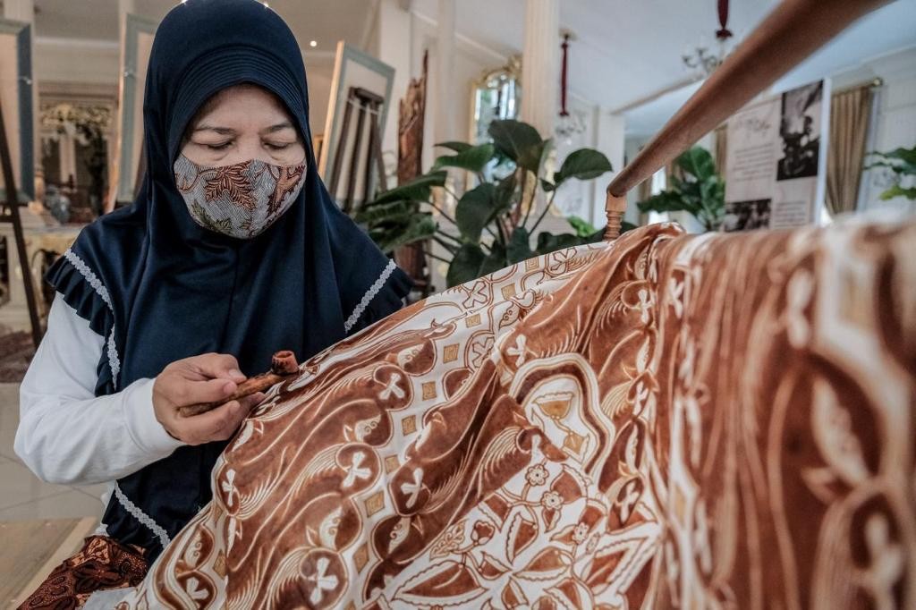 Wamenparekraf Angela Tanoesoedibjo Sebut Batik Jadi Identitas Bangsa dan Alat Diplomasi Budaya. (Foto: MNC Media)
