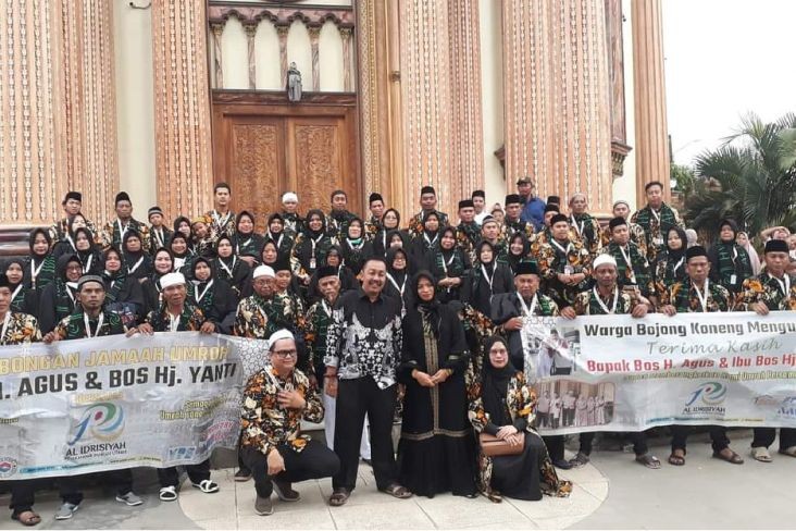 Sumber Kekayaan Agus Suhela, Berangkatkan Umrah Warga 2 RT di Bekasi (Foto: MNC Media)