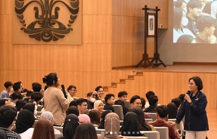 Sri Mulyani Beri Pesan Khusus ke Gen Z: Terus Cari Tahu dan Haus Ilmu. (Foto: MNC Media)