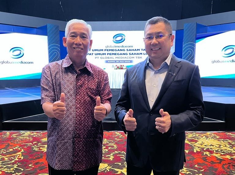 Giliran BMTR Terbang, Pimpin Kenaikan Saham Lo Kheng Hong. (Foto: Lo Kheng Hong bersama Hary Tanoesoedibjo)