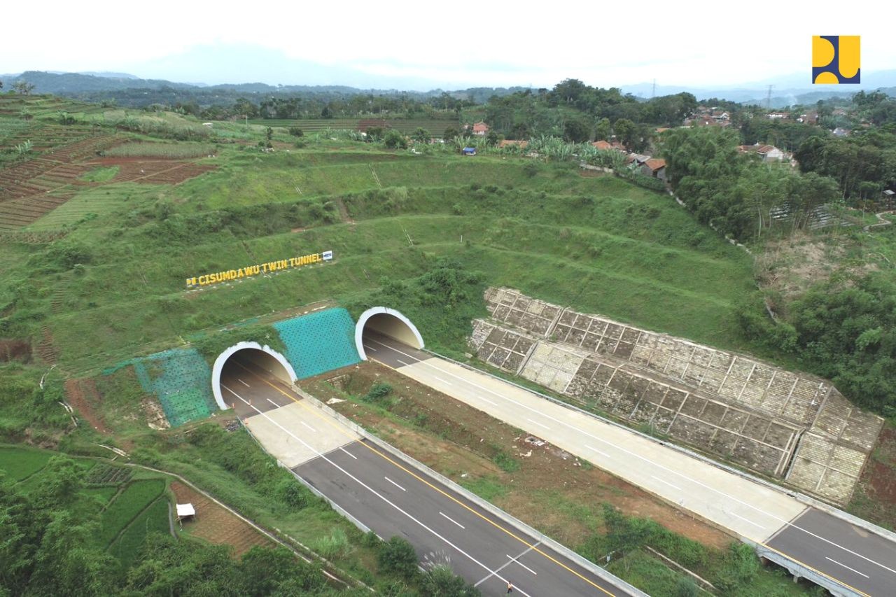 Pemerintah Berikan Masa Konsesi 45 Tahun kepada Operator Tol Cisumdawu. (Foto: Keementerian PUPR)