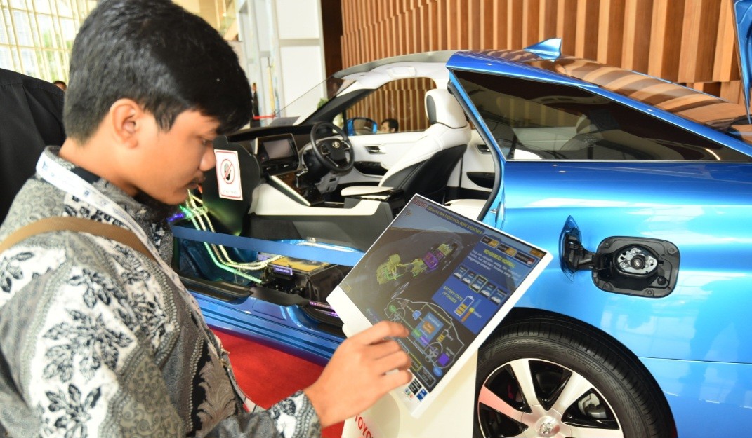 Gendeng Toyota, Pertamina Kembangkan Ekosistem Mobil Berbasis Hidrogen (FOTO:Dok Pertamina)