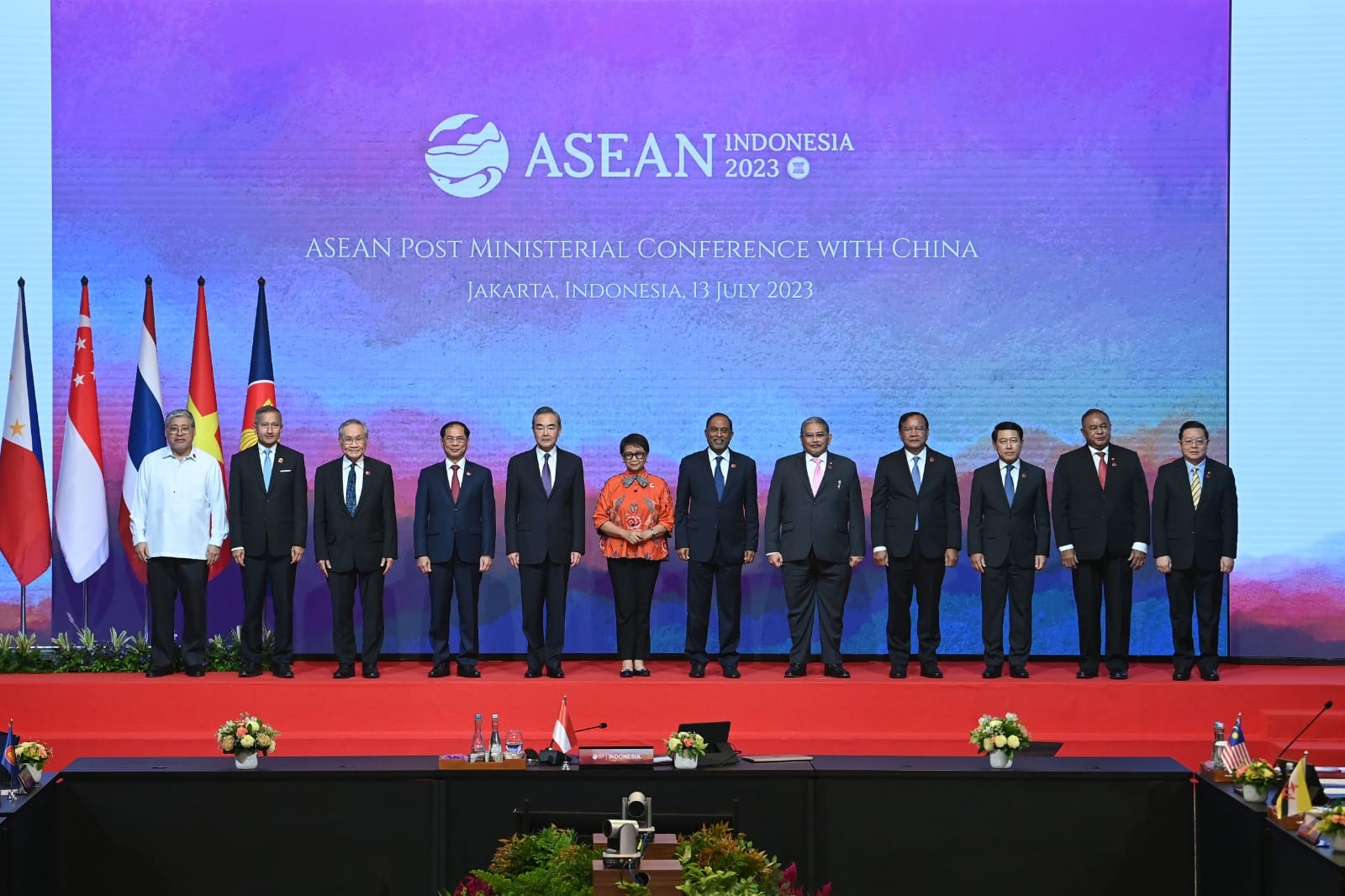 Mitra Ekonomi Utama, Perdagangan ASEAN-China Capai Rp14.600 Triliun. (Foto: Kemlu)