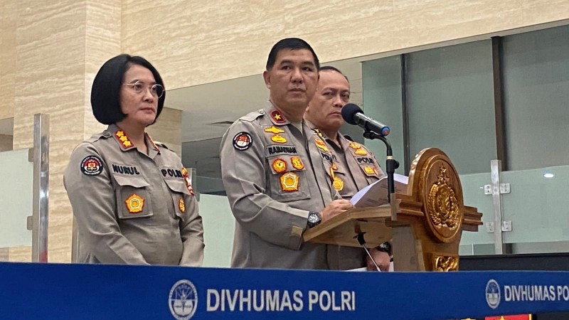 Karopenmas Divisi Humas Polri, Brigjen Pol Ahmad Ramadhan paparkan pembelian pesawat Polri. Foto: Riana Rizkia/MPI