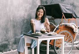 Kenali Cara Biaya Endorse Selebgram Terbaru 2023. (FOTO : MNC MEDIA)