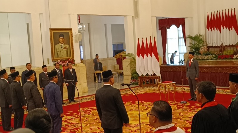 Presiden Jokowi melantik Menkominfo, Wakil Menteri dan Dewan Pertimbangan Presiden, Senin (17/7/2023)