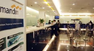 Kenali Limit Transfer Mandiri ke Bank Lain dan Sesama Mandiri. (FOTO : MNC MEDIA)