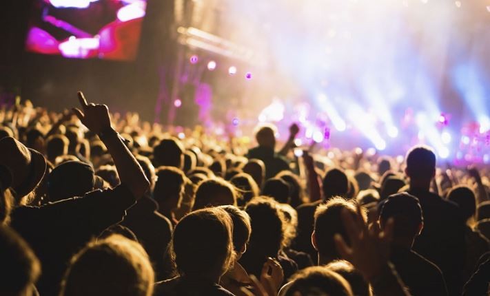 Sederet Alasan Kenapa Tiket Konser Mahal: Bisa Lampaui UMR, Ini Dia Biang Keroknya. (Foto: MNC Media)