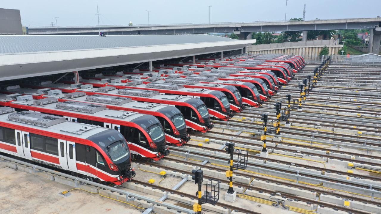 Uji Coba Terbatas LRT Jabodebek Masih Ditunda Sementara, Begini Alasannya. (Foto: Dok. LRT Jabodebek)