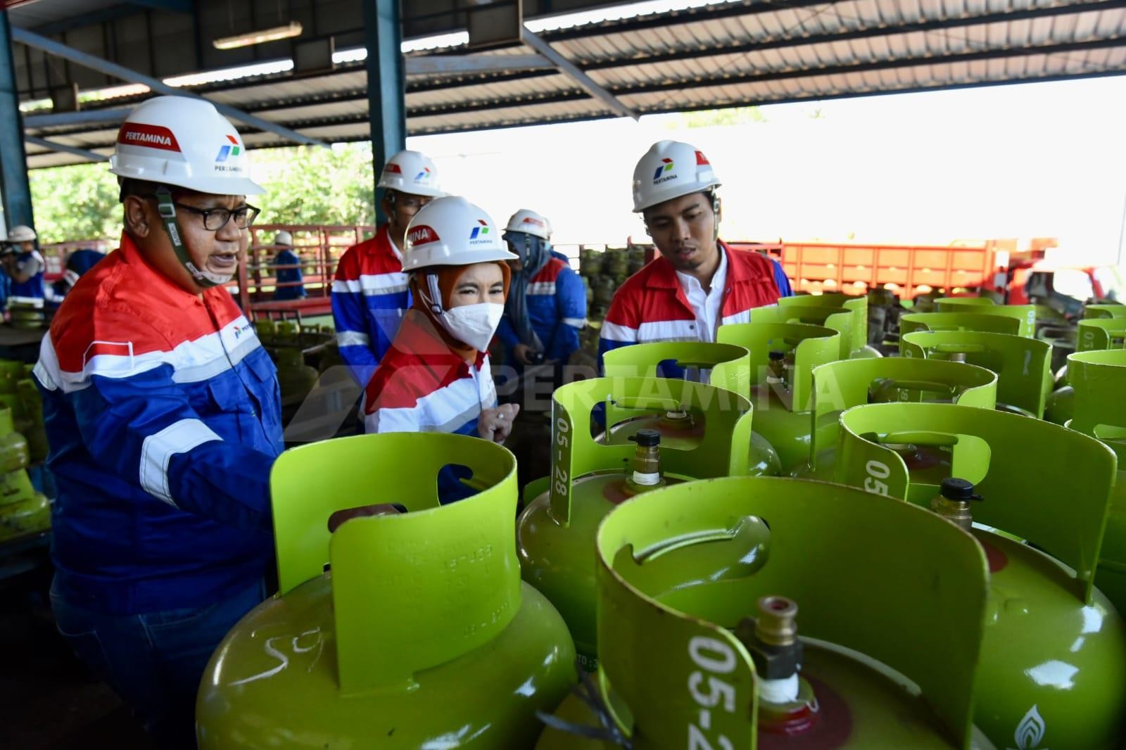 Tegas, Dirut Pertamina Bakal Stop Pasokan Pangkalan LPG Nakal. Foto: MNC Media.