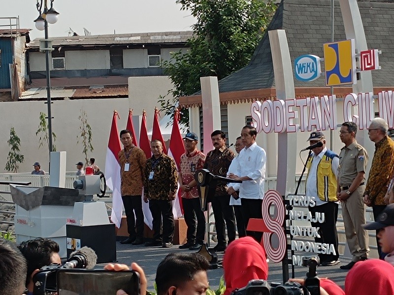 Resmikan Sodetan Ciliwung, Jokowi Harap Penanganan Banjir Jakarta dari Hulu hingga Hilir. (Foto: Raka Dwi/MNC Media)