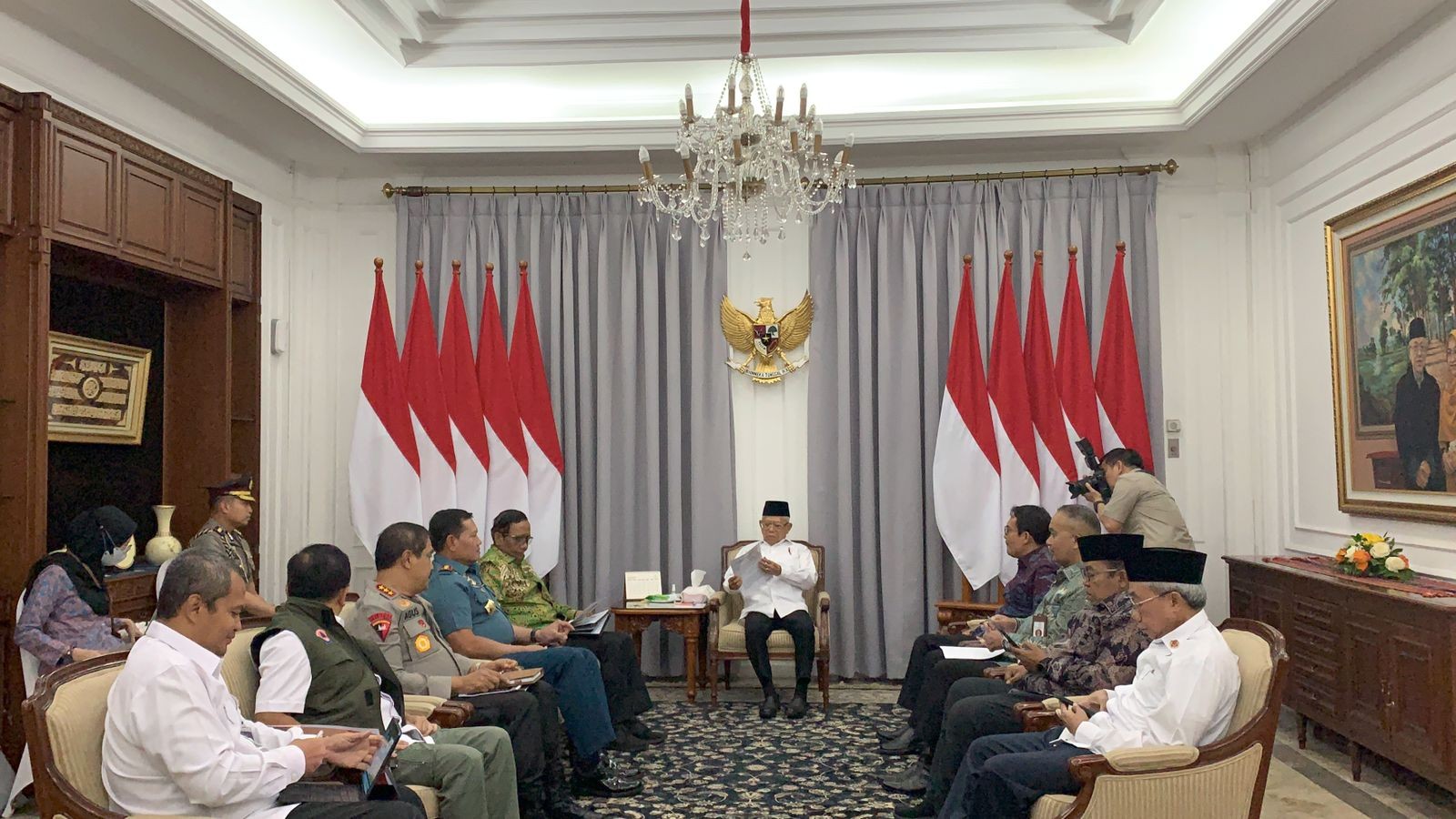 Wapres Pimpin Rapat Terkait Bencana Kekeringan dan Kelaparan di Papua. (Foto: Binti/MNC Media)