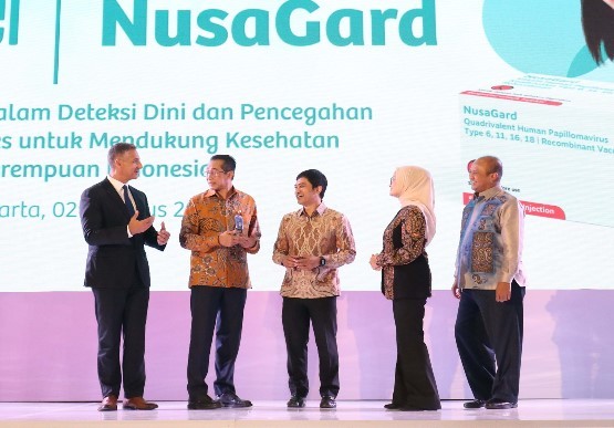 Holding BUMN Farmasi Luncurkan Vaksin HPV. Foto: MNC Media.