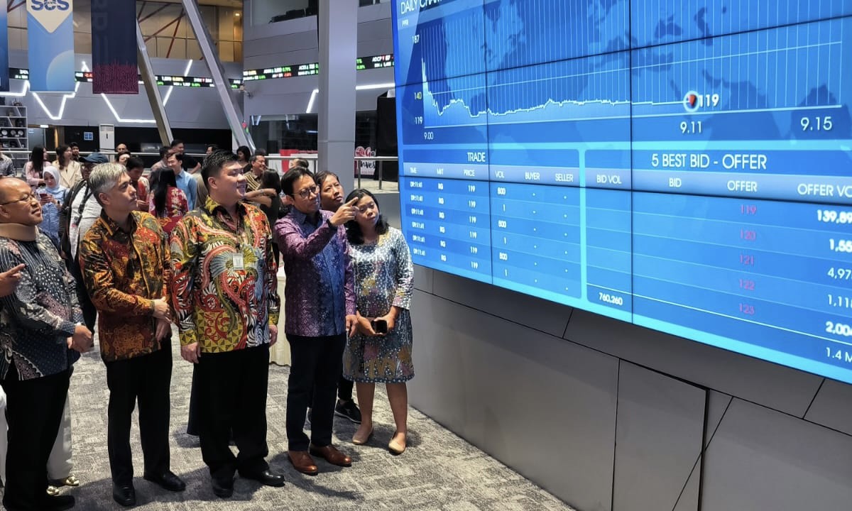 Saham Paperocks (PPRI) Melesat 33,57 Persen saat Melantai di Bursa (Foto: IDX Channel/ Dinar FM)