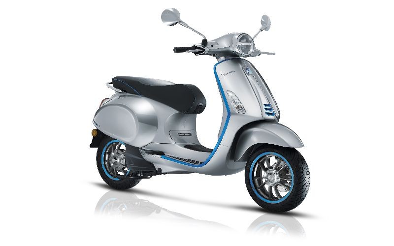 Skuter Listrik Pertama Vespa Dipamerkan di GIIAS 2023. (Foto: MNC Media)