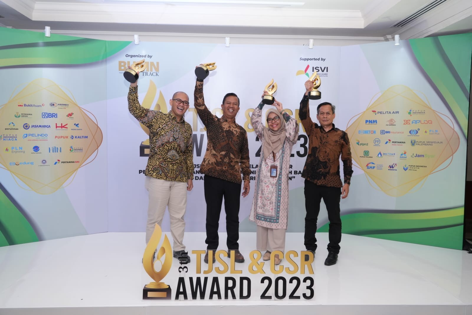 Bukit Asam Ptba Raih Empat Penghargaan Di Ajang Tjsl And Csr Award 2023