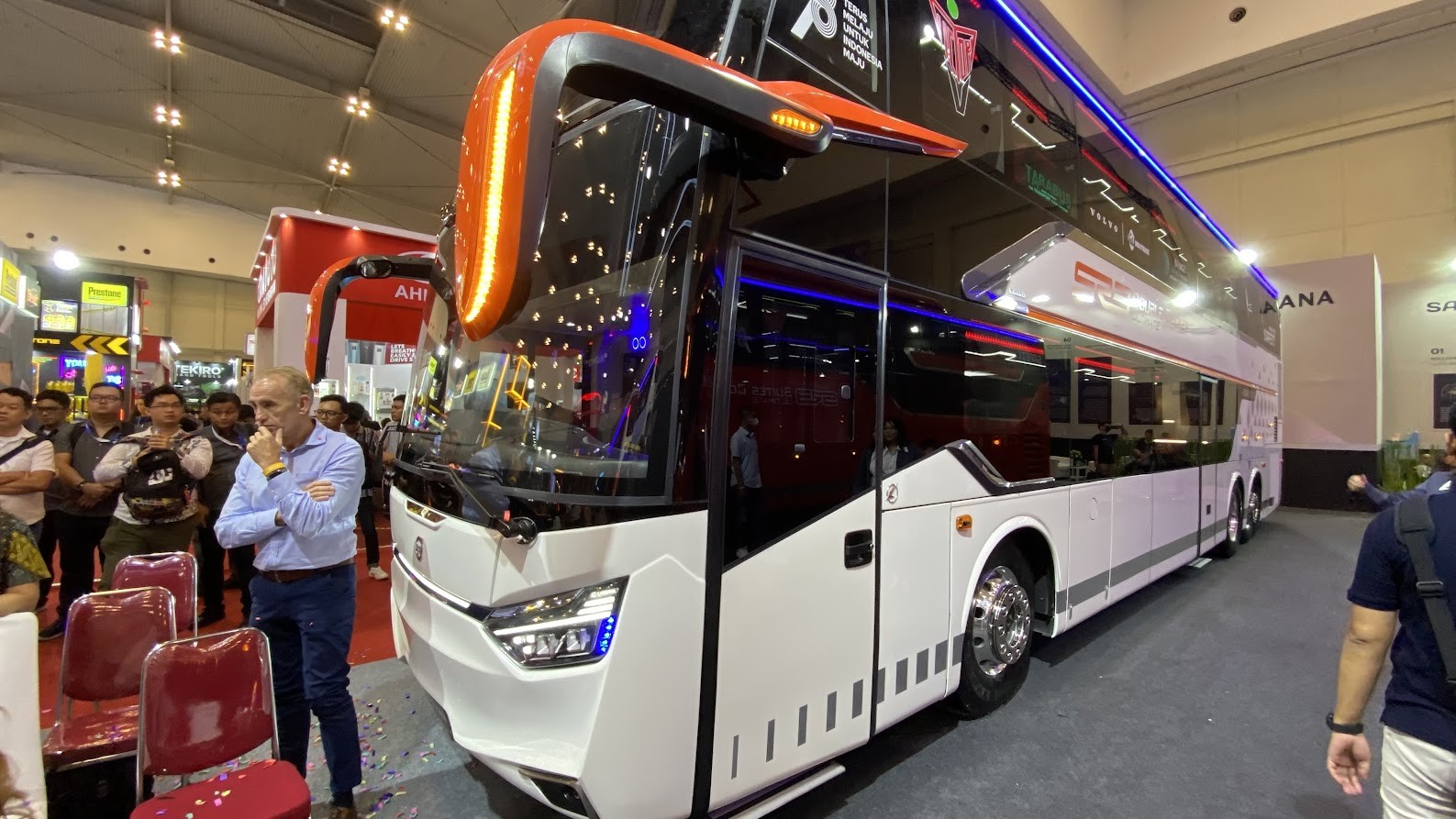 Tampil Lebih Modern, Intip Bodi Decker Karoseri Laksana di GIIAS 2023. (Foto: MNC Media)