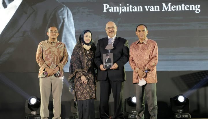 Peluncuran Buku Panjaitan van Menteng The Godfather. (Foto: MNC Portal Indonesia)