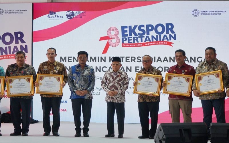 Wapres lepas ekspor pertanian senilai Rp12,45 triliun ke 176 negara. Foto: Dok Kementan