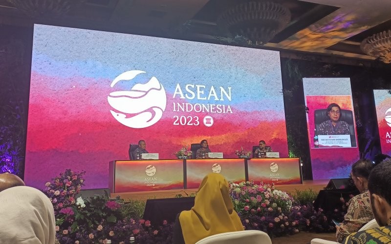 Menkeu Sri Mulyani Indrawati membeberkan isi diskusi antara Menkeu dan Gubernur Bank Sentral se-ASEAN atau AFMGM.