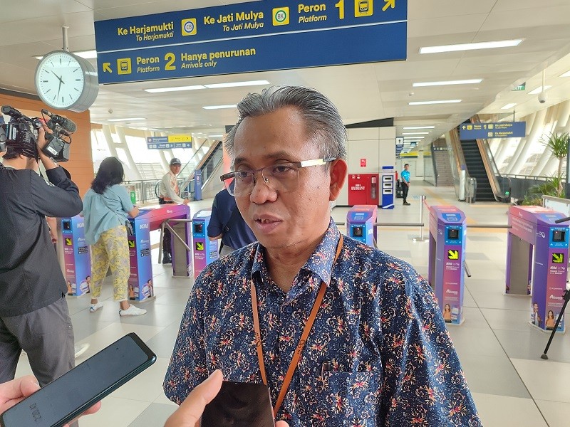 LRT Jabodebek Jajaki Kerja Sama Metode Pembayaran dengan OVO, DANA, dan GoPay. (Foto: Heri/MNC Media)