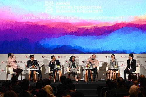 Bahas Visi Masa Depan, Pemimpin Muda ASEAN Berkumpul di Jakarta. (Foto: ASEAN-BAC Indonesia)