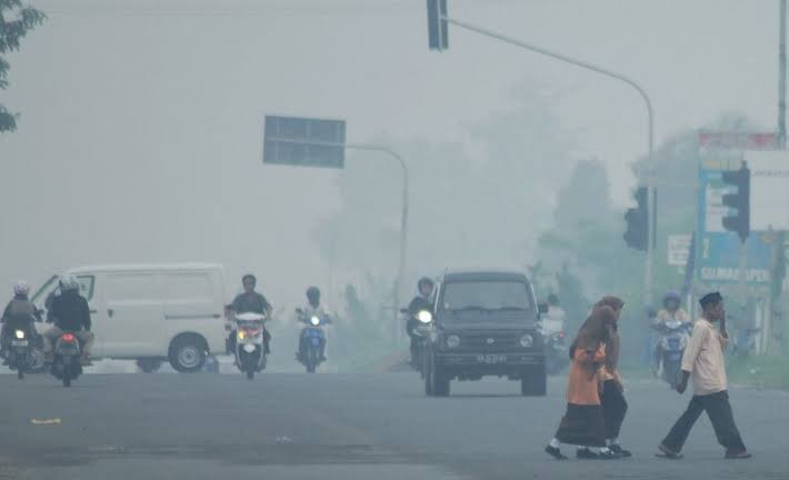 Kualitas Udara Buruk, Wali Kota Jambi Imbau Masyarakat Gunakan Masker (FOTO:MNC Media)