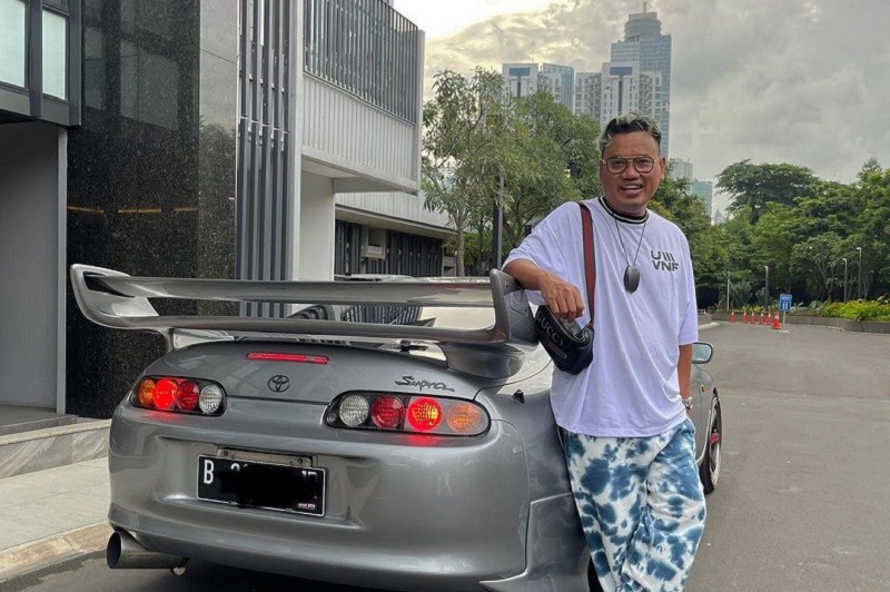 Intip 4 Koleksi Mobil Mewah Uya Kuya yang Langka dan Mahal (Foto: MNC Media)