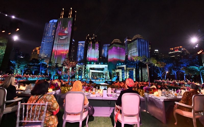 Gala Dinner KTT ASEAN ke-43 digelar meriah di Hutan Kota Plataran, Senayan, Jakarta, Rabu (6/9/2023). Acara itu menampilkan seluruh sisi terbaik Indonesia.
