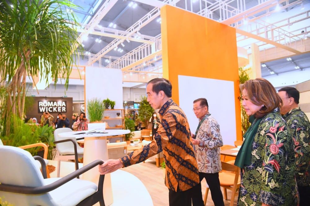 Kuasai Pasar Domestik, Jokowi Mau Pengusaha Mebel Saling Berkolaborasi. Foto: MNC Media.