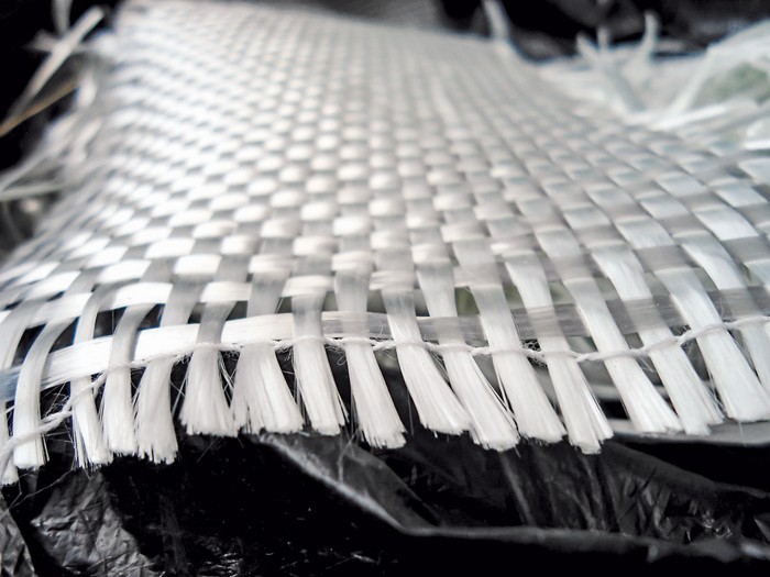 UMKM Ini Berhasil Ekspor Perdana Fiberglass Rp107,4 Juta (Foto: dok Shutterstock)