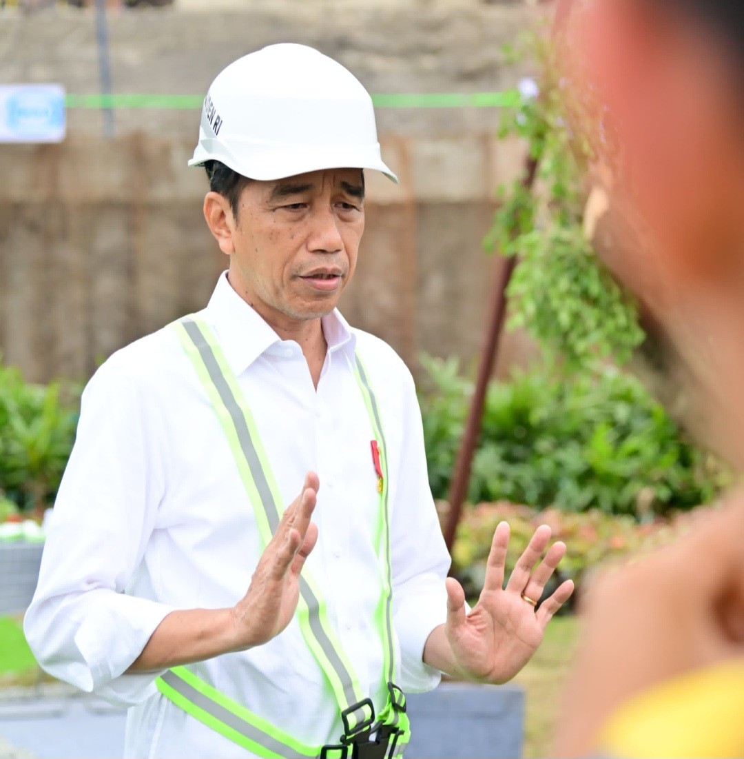 Jokowi Tinjau Pembangunan Istana Presiden di IKN: Masih dalam Target (FOTO:Dok sekretariat presiden)