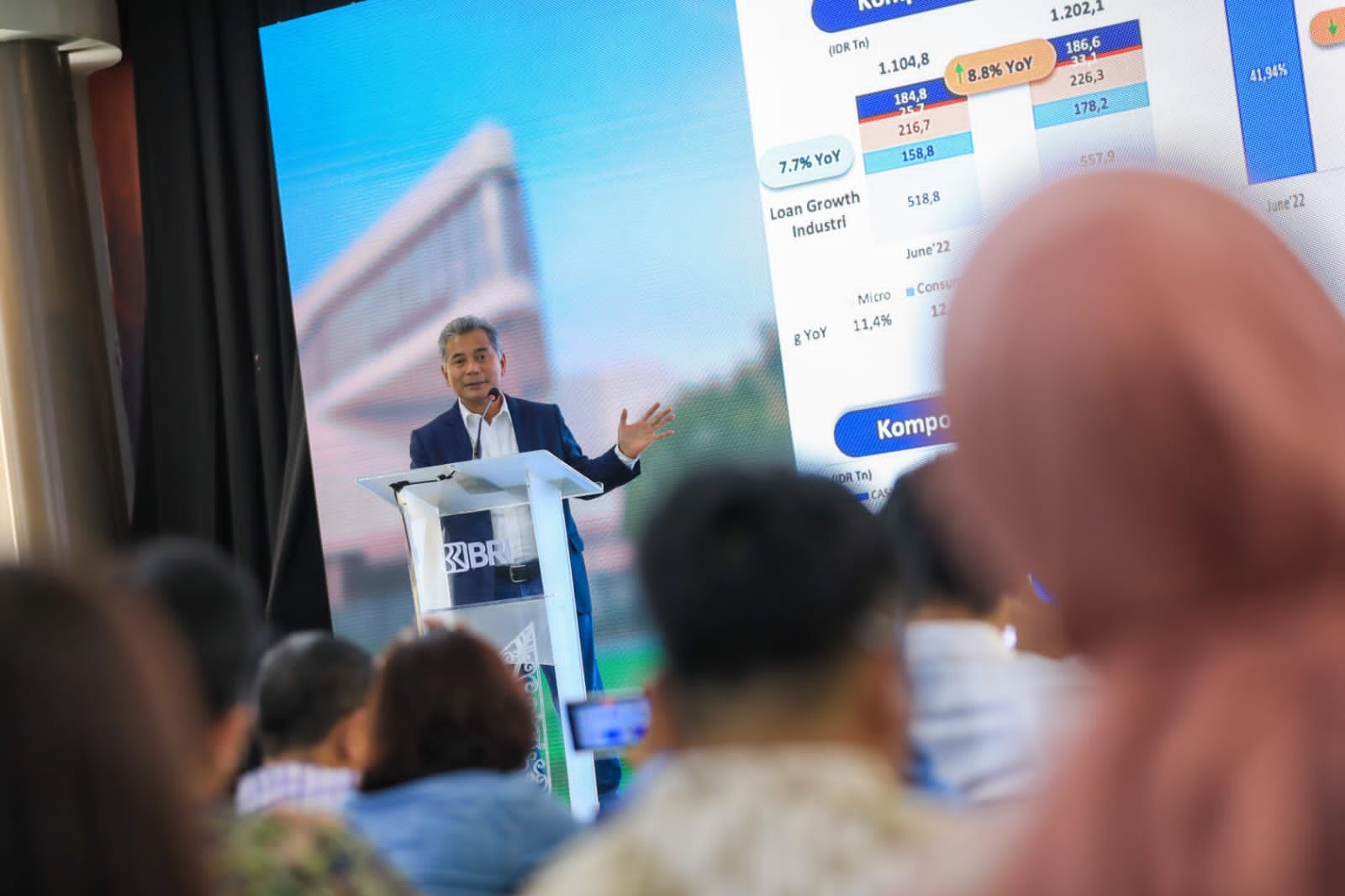 Borong Tiga Penghargaan, Transformasi Bawa BRI sebagai Bank dengan Kinerja Keuangan Terbaik. Foto: MNC Media.