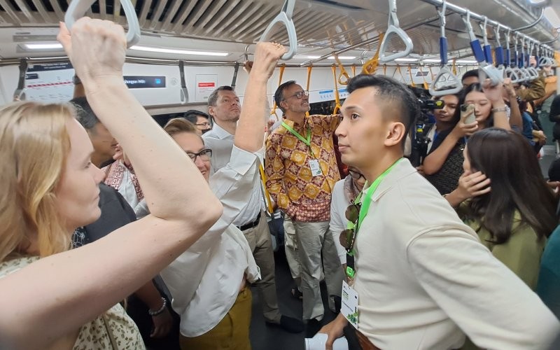 286 Ribu Orang Gunakan MRT saat HUT ke-497 Kota Jakarta. (Foto: MNC Media)