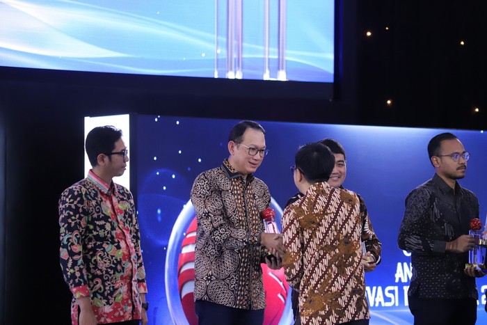 Lewat Program Social Movement, Smartfren Menangi Penghargaan Utama ICAII 2023 (foto: MNC Media)