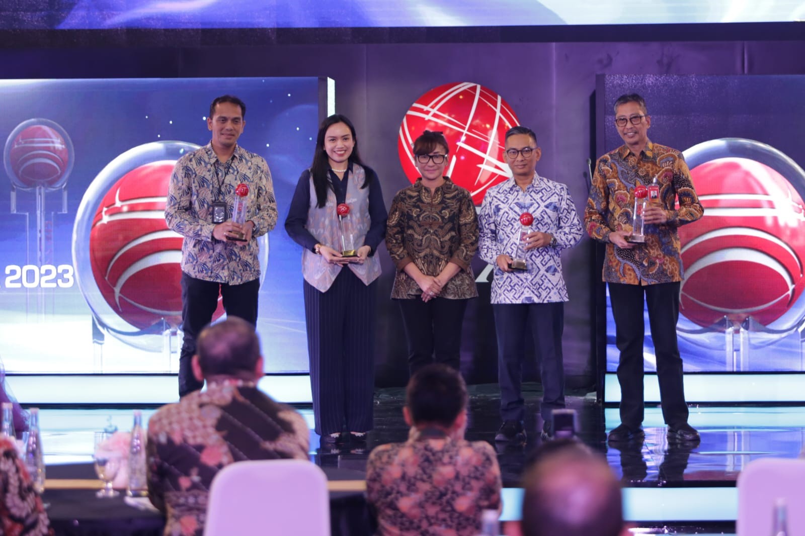 Program REC dan EA PLN Raih Penghargaan Inovasi Proses Bisnis Berkelanjutan. Foto: MNC Media.