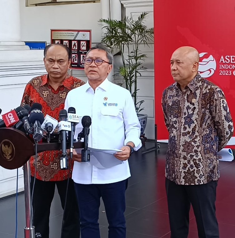 Mendag Teken Aturan Jualan Online Hari Ini, TikTok Hanya Boleh Promosi. (Foto: Ikhsan/MNC Media)